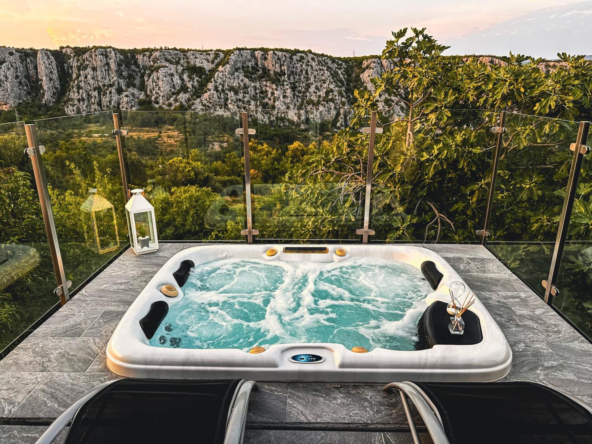 Summer House Nika With Jacuzzi Slime Buitenkant foto